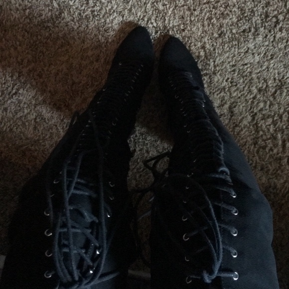 SOLD - Picture 4 of 6